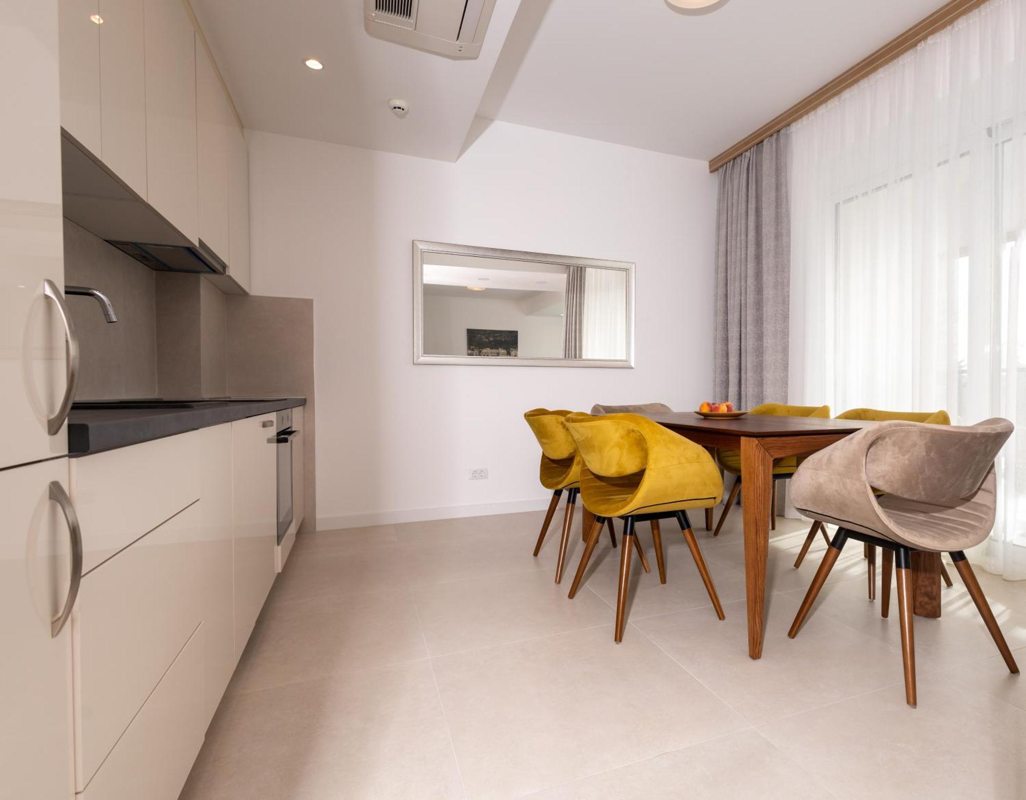 Panorama Bay Luxury Apartments 코토르 외부 사진